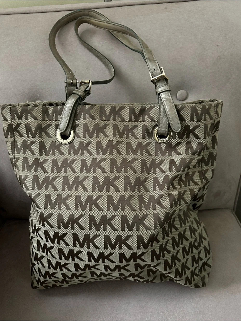 Michael Kors Jet Set Brown/Tan Signature Monogram Tote